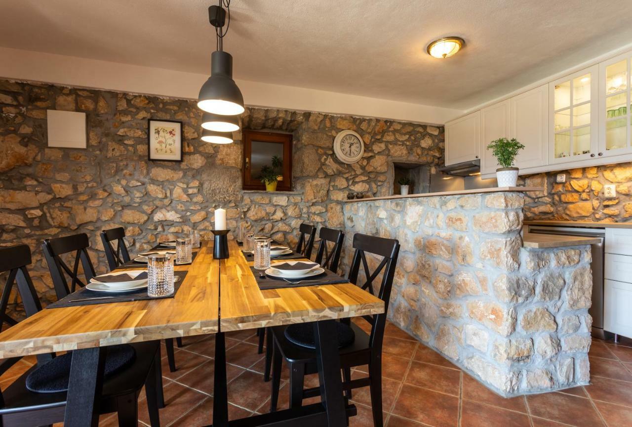 Villa Korina Pinezici  Bagian luar foto