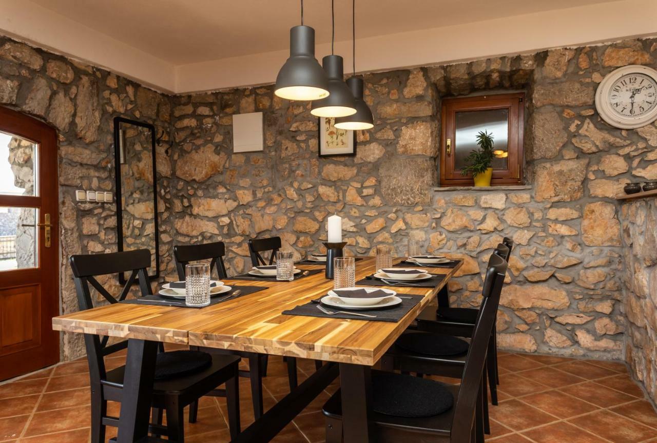 Villa Korina Pinezici  Bagian luar foto
