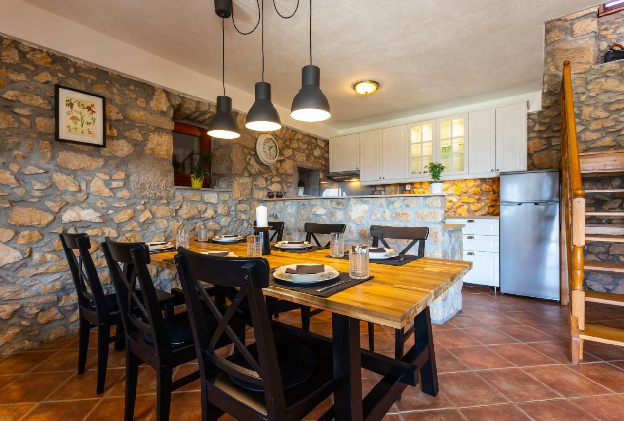 Villa Korina Pinezici  Bagian luar foto