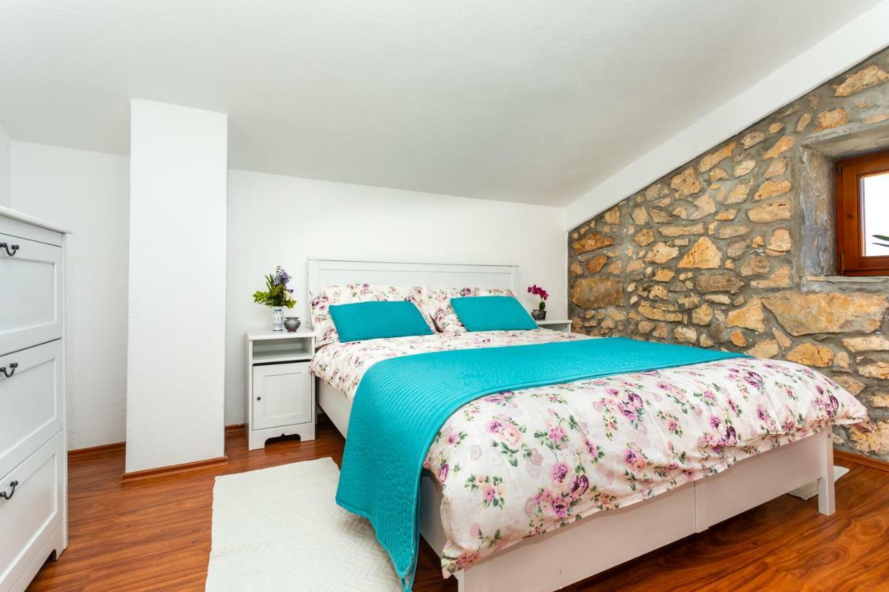 Villa Korina Pinezici  Bagian luar foto